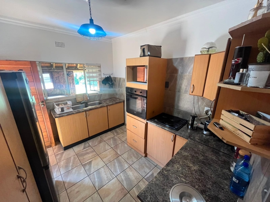 3 Bedroom Property for Sale in Geelhoutpark North West